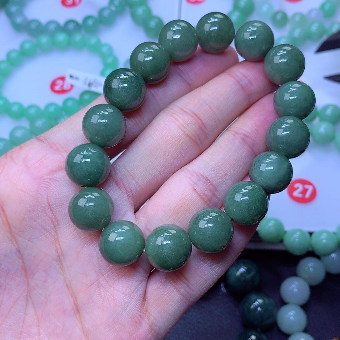 翡翠未镶嵌毛衣链