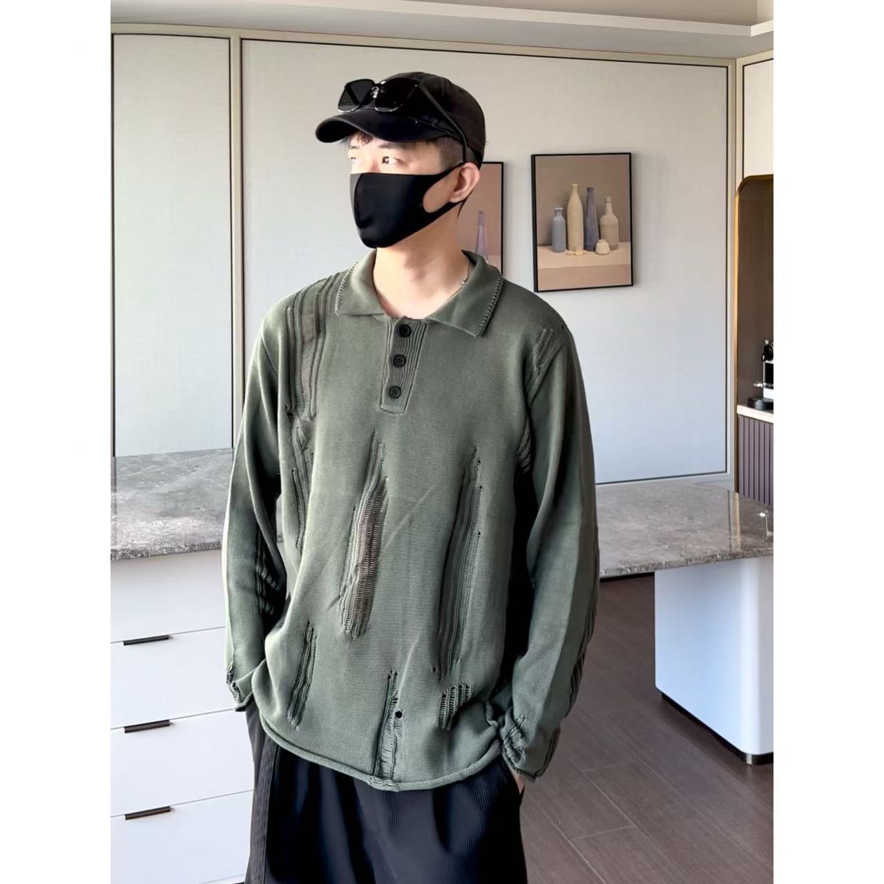 大圣圣 老钱风宽松慵懒小众设计破洞翻领套头针织毛衣男TOB 51131