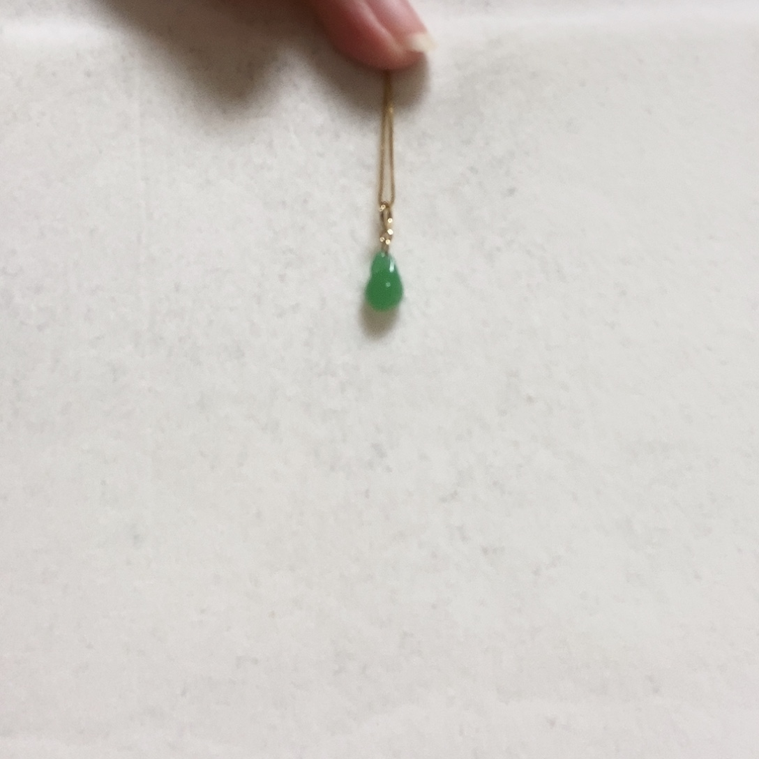 翡翠颈饰18K金镶嵌简单