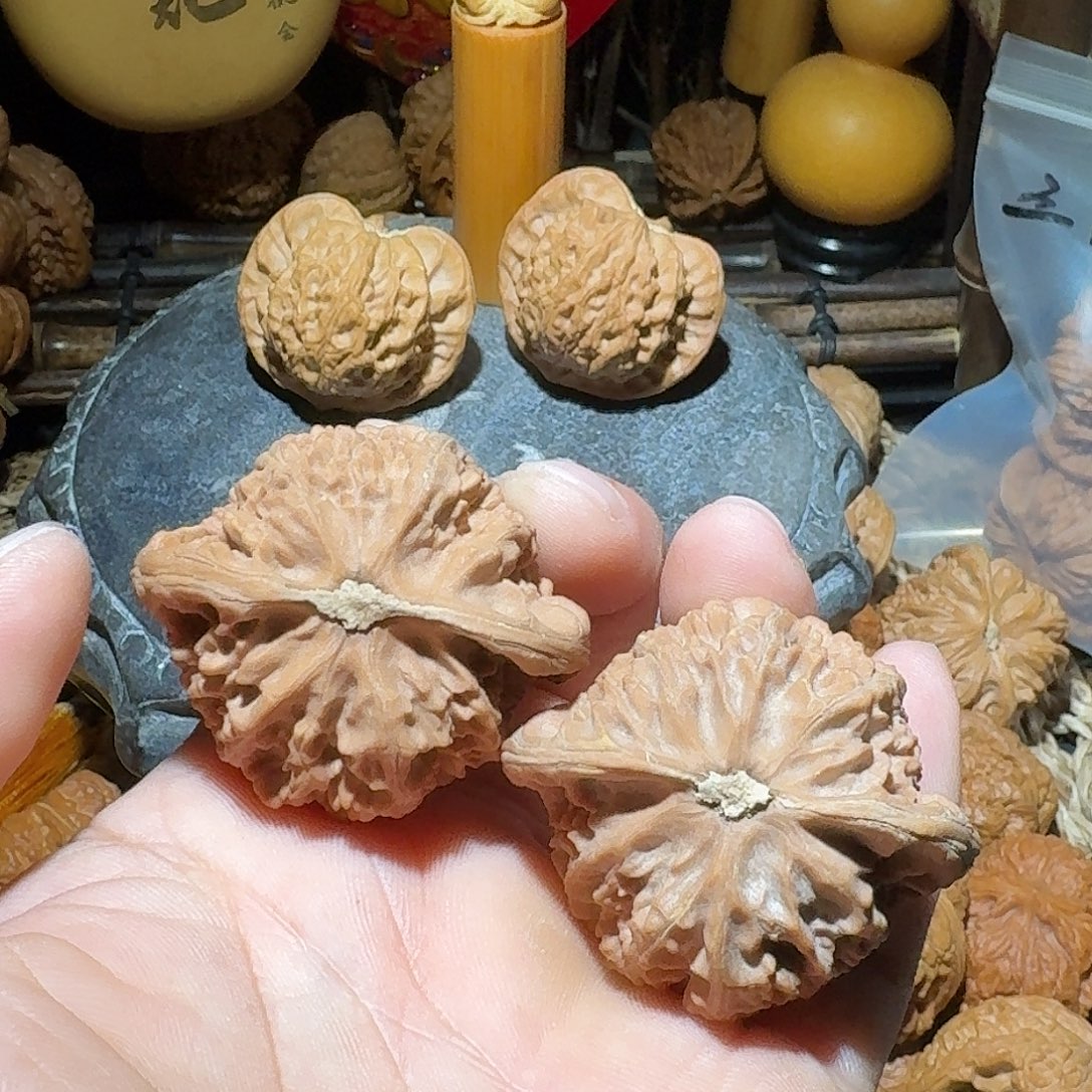 奋***斗核桃45尺全品宫灯。
