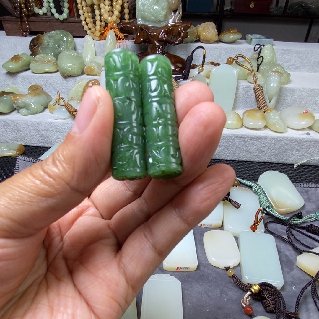 海***空和田玉未镶嵌吊坠(不含链)