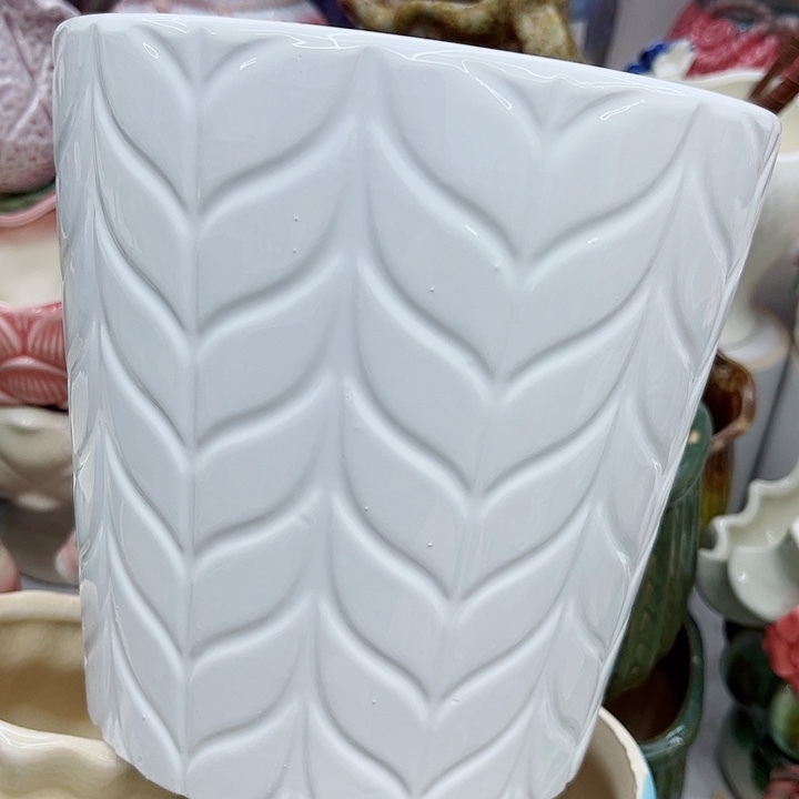 多肉绿植陶瓷花盆9.9包邮，有孔