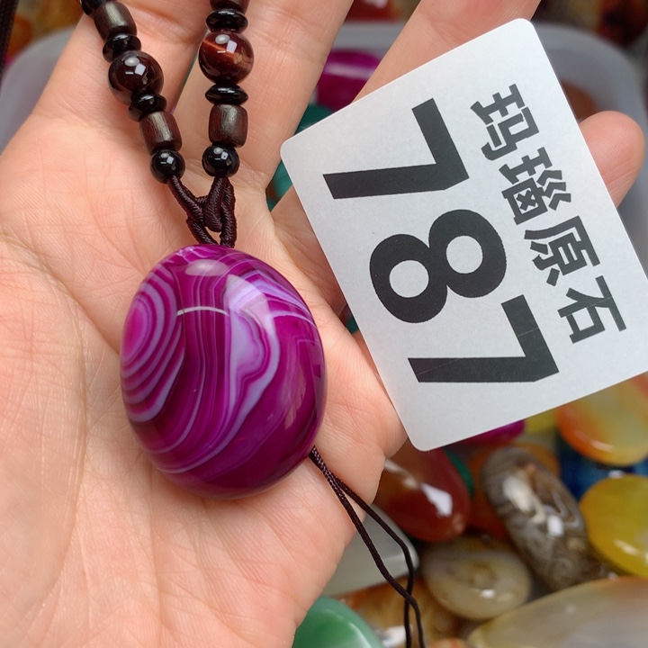 玛瑙/玉髓颈饰未镶嵌