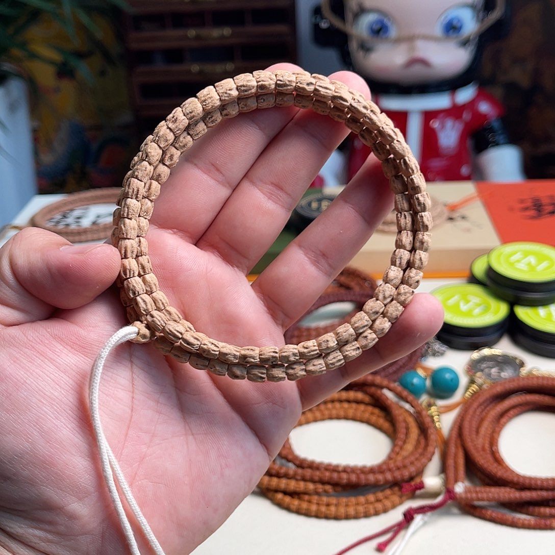 手串柏香籽/百香籽苏坡顺