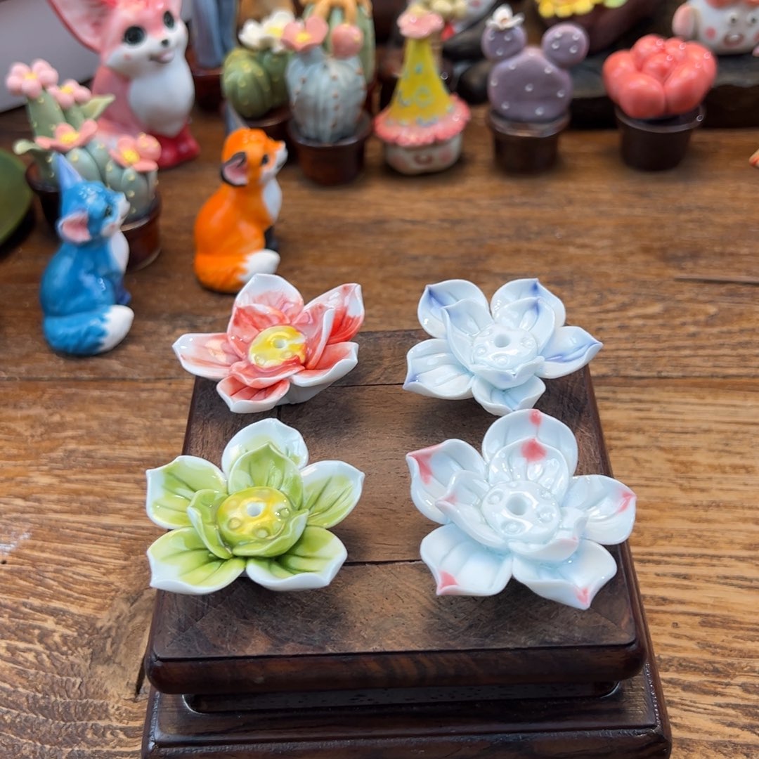 小镇青花每日有新品随机一个