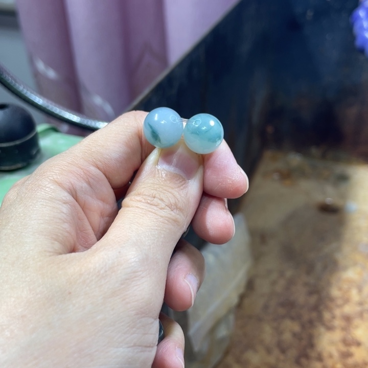 小***河定制翡翠未镶嵌边角料