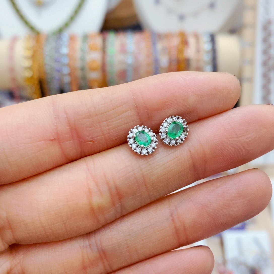 祖母绿耳饰银S925镶嵌