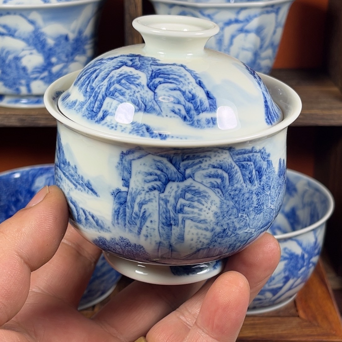 D***北福利款青花山水布袋盖碗