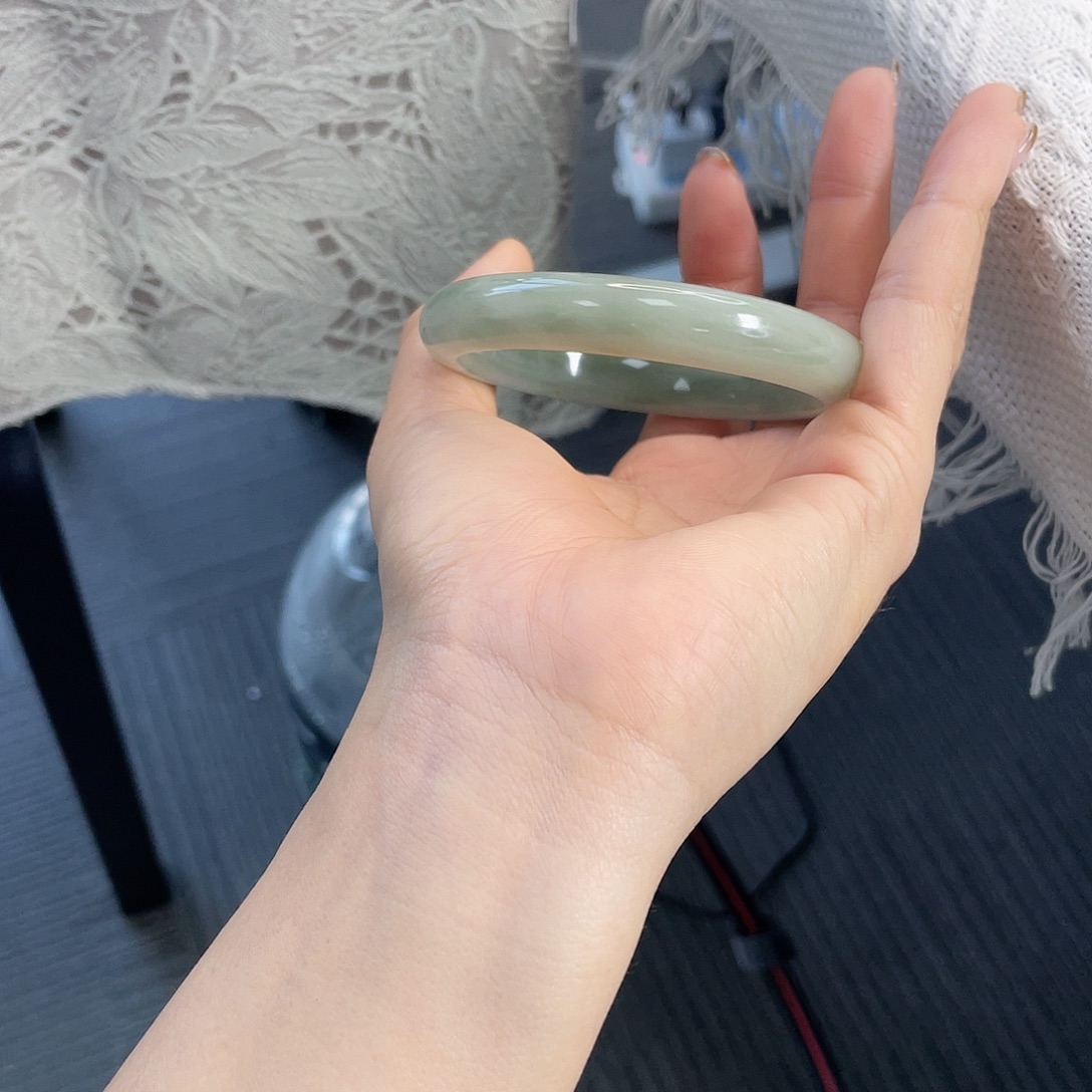 石英质玉未镶嵌手镯353