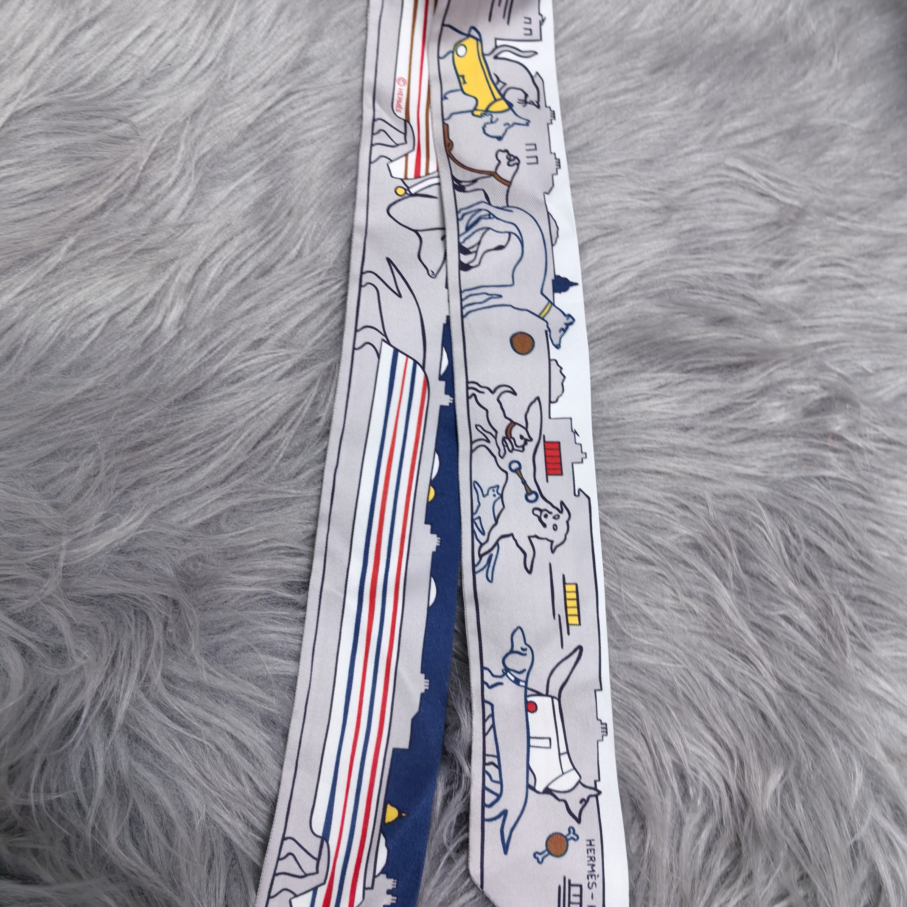 99新 Hermes/爱马仕 (专拍链接)p/爱马仕twilly丝巾一条