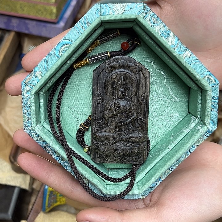 大叶紫檀（黑酸枝木类）