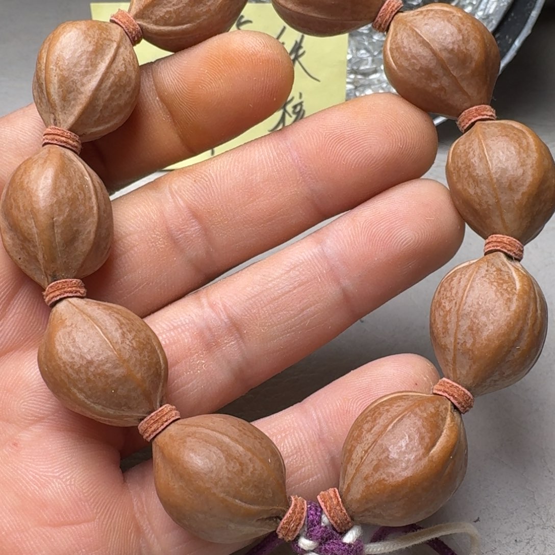 ****橄榄核手串橄榄核