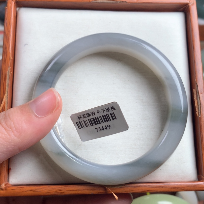 【闪购商品】和田玉手镯未镶嵌