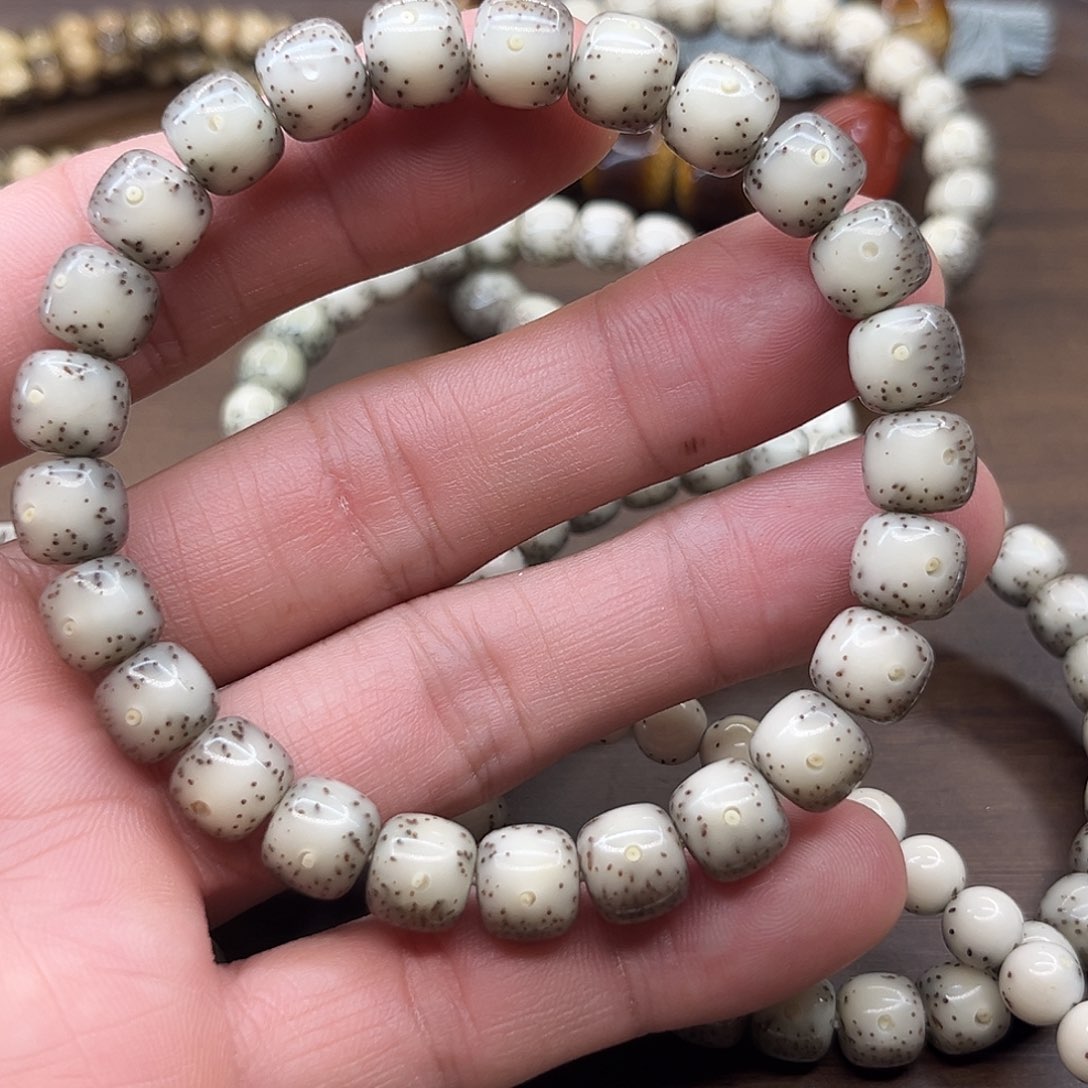 星月菩提手串9冰糖头条