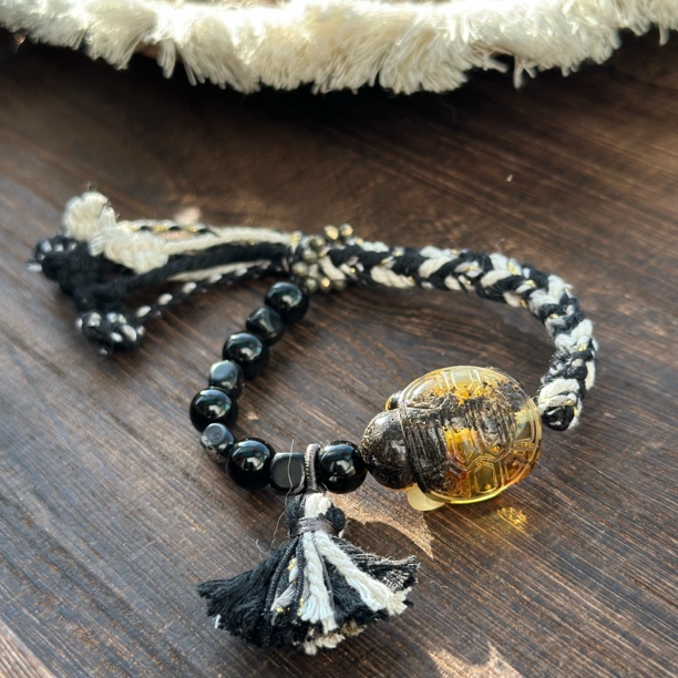 蜜蜡奥利奥小龟黑色系精品手绳