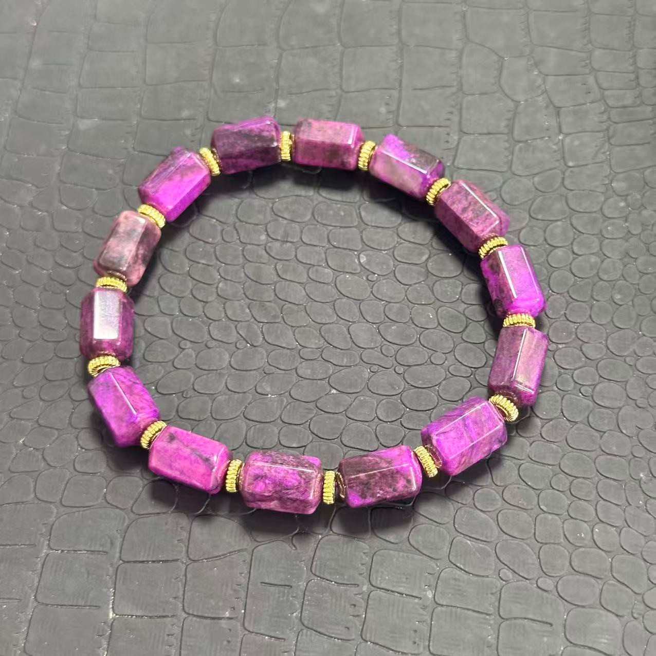 【天皓】TL50主播推荐款轻奢风常规紫色六棱柱手串多样性发一件奇石