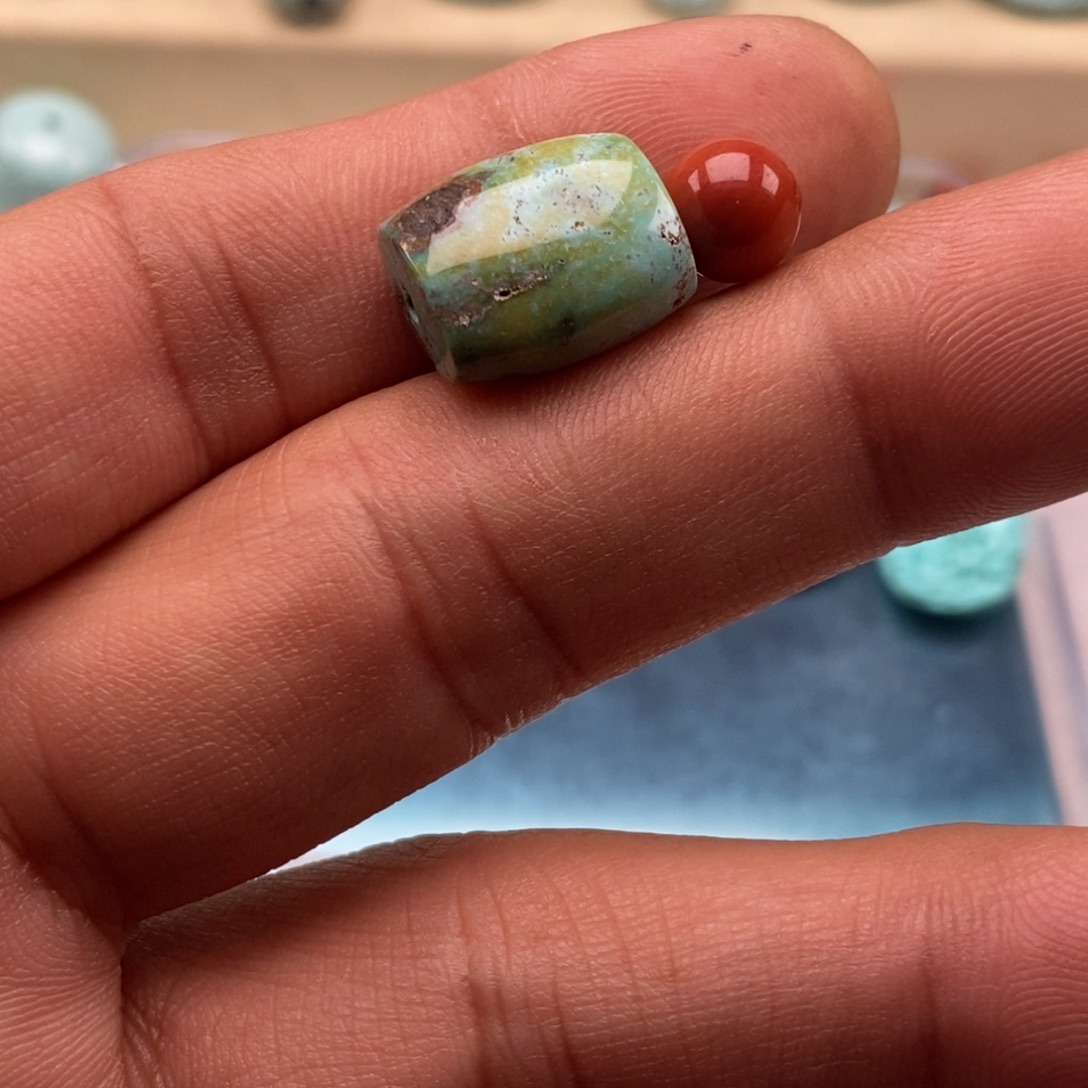 南红玛瑙未镶嵌珠宝半成品