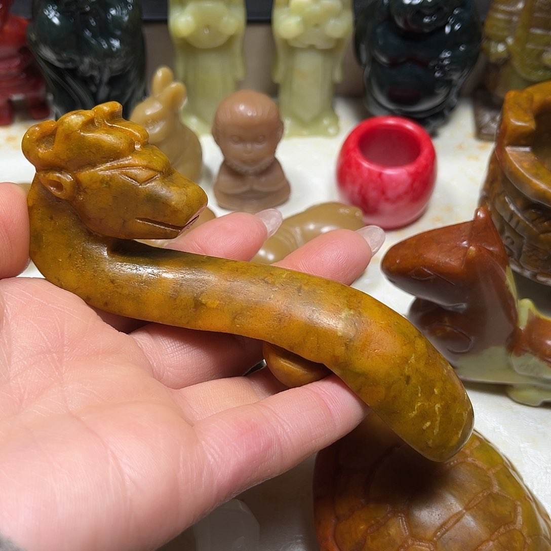 白玉菩提吊坠白玉菩提吊坠