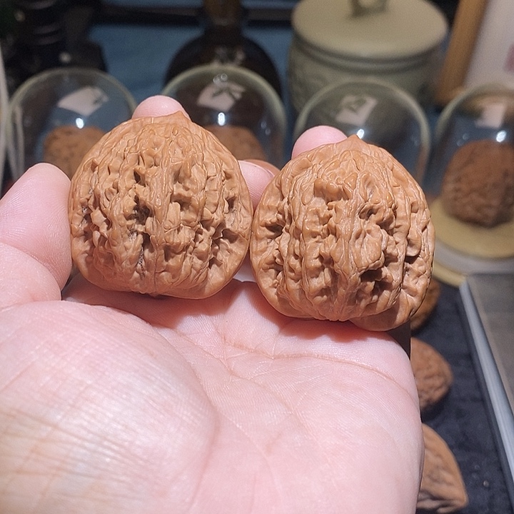 吊坠文玩核桃全品房山虎头