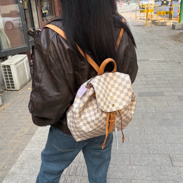 95新 LouisVuitton/路易威登 Lv白色棋盘格双肩包 16年