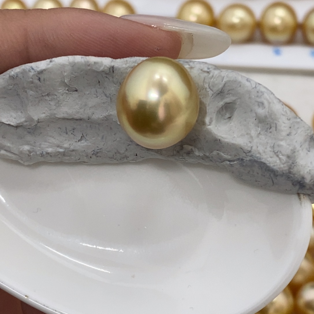 海水珍珠裸珠彩金宝石光微瑕12.9m