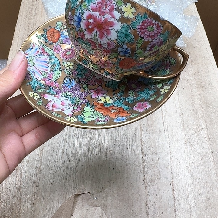 瓷片噗哈哈哈哈哈哈哈哈哈