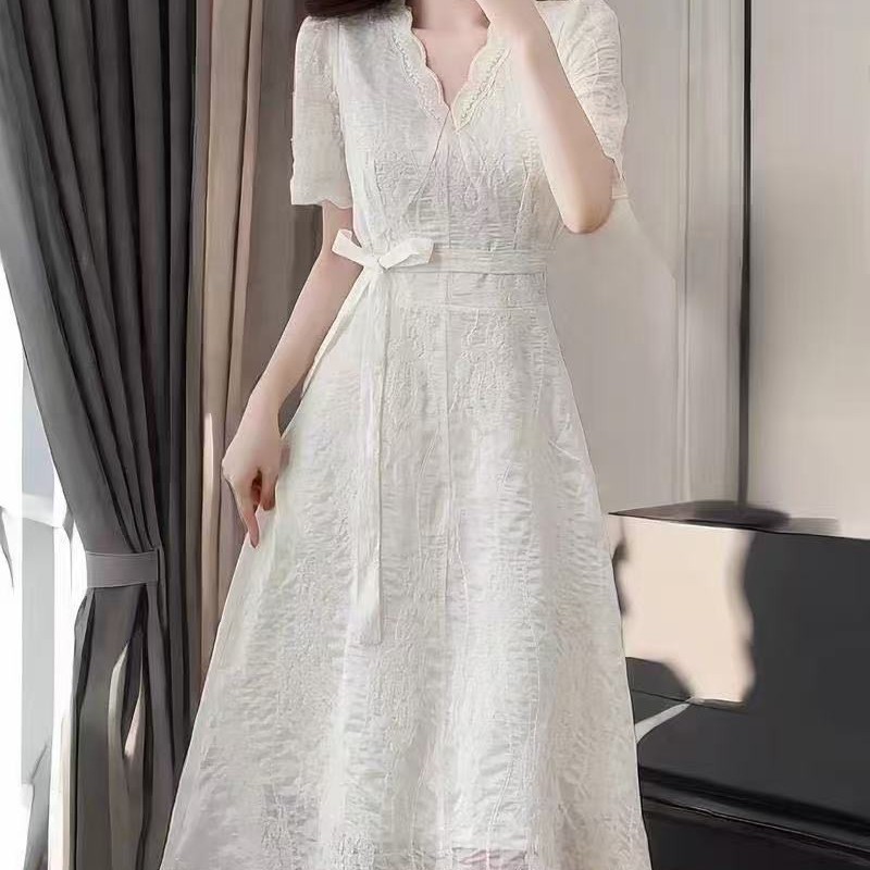 牛牛撤柜轻奢女装