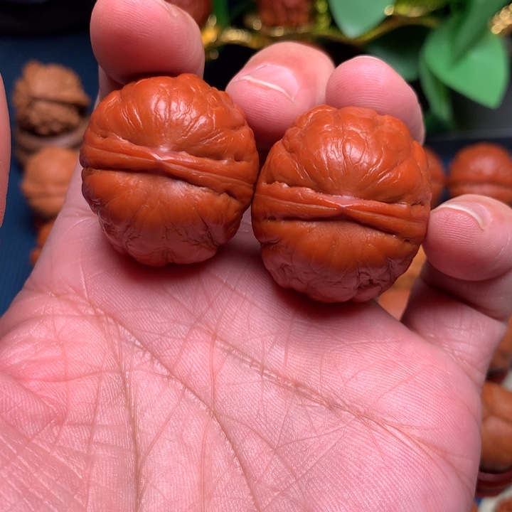 把件桃核我****人野生小手捻