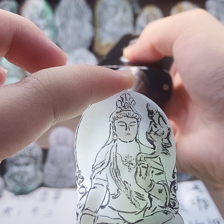 未镶嵌挂件翡翠天然翡翠玉石