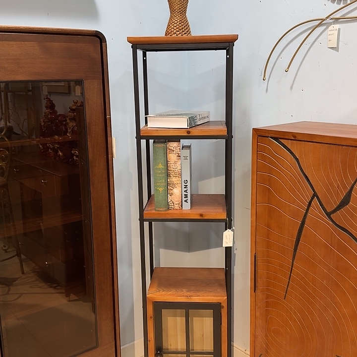 有机玻璃木质柜子