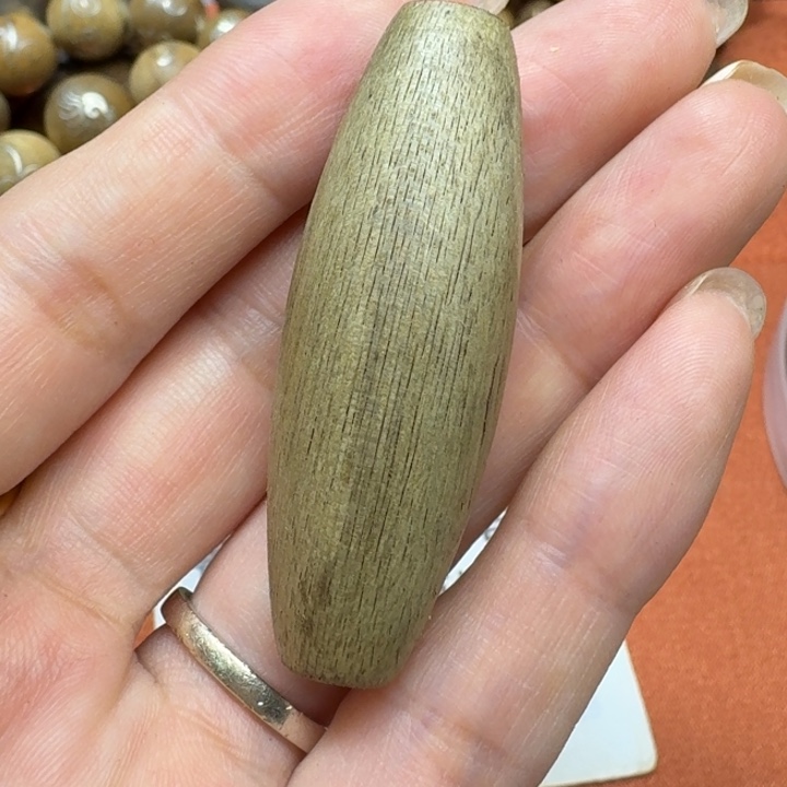大叶紫檀（黑酸枝木类）