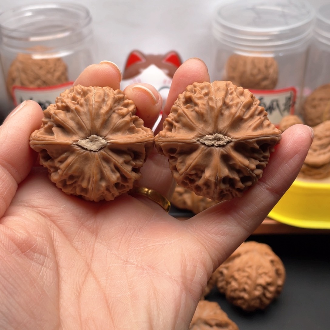 文玩核桃把件～*～宫灯