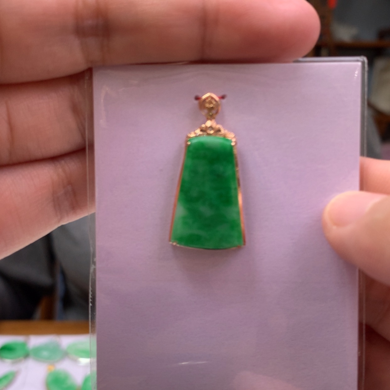 【闪购商品】翡翠颈饰18K金镶嵌翡翠首饰