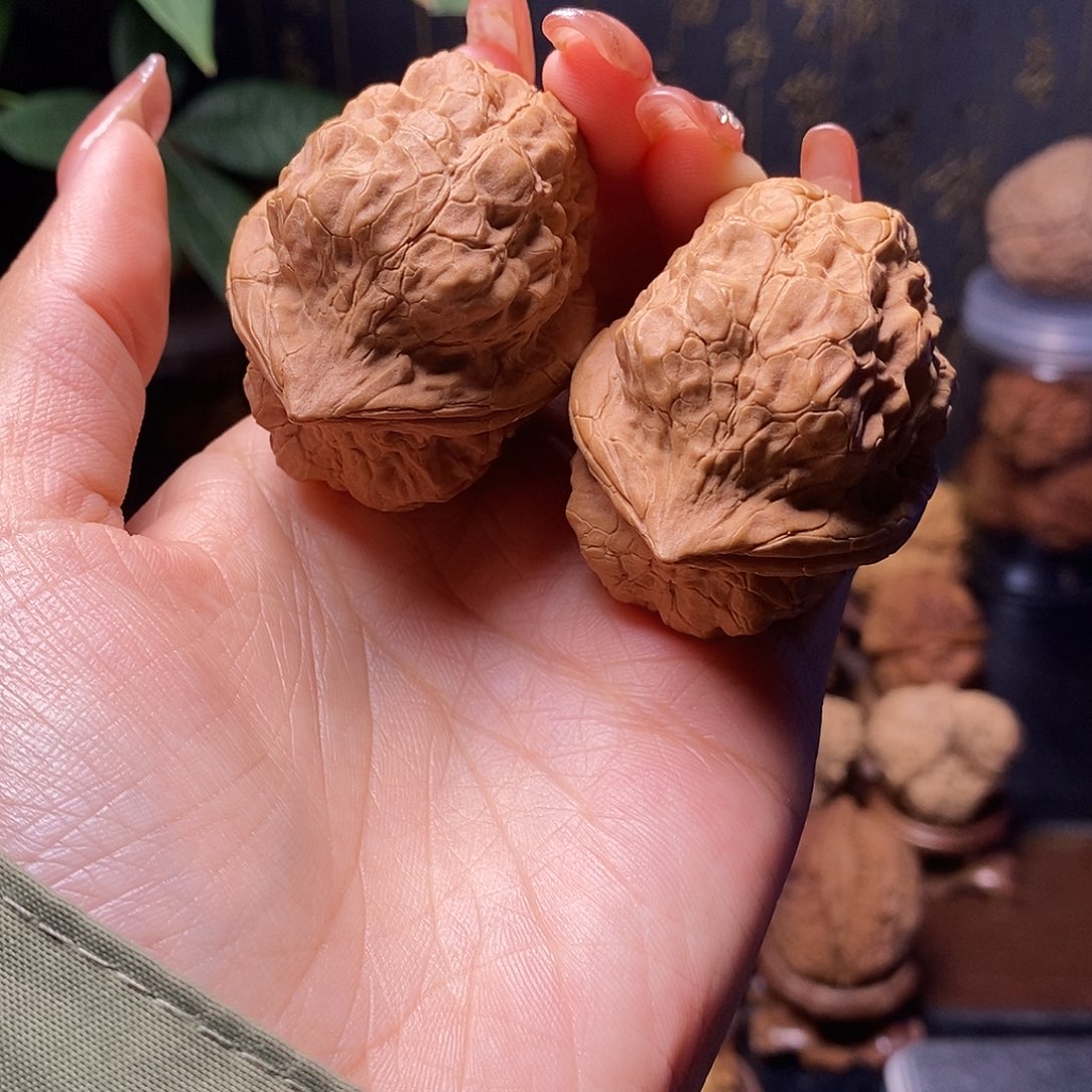 文玩核桃把件方天画戟