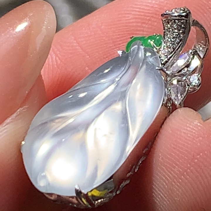 翡翠18K金镶嵌吊坠(不含链)叶子