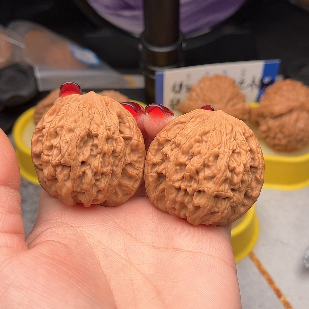 文玩核桃把件师虎兽全品45