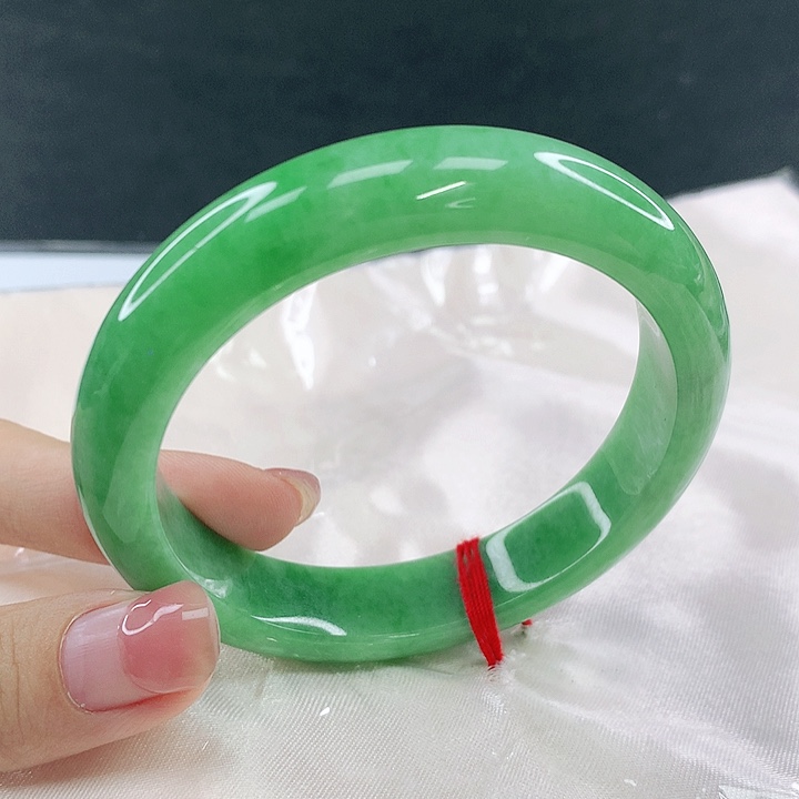 翡翠未镶嵌手镯圈56.3，15021