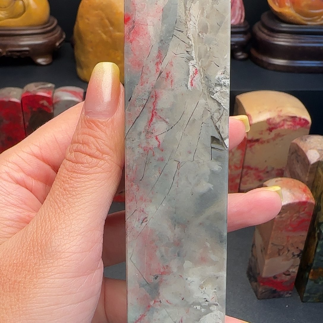 昌化石昌化鸡血石