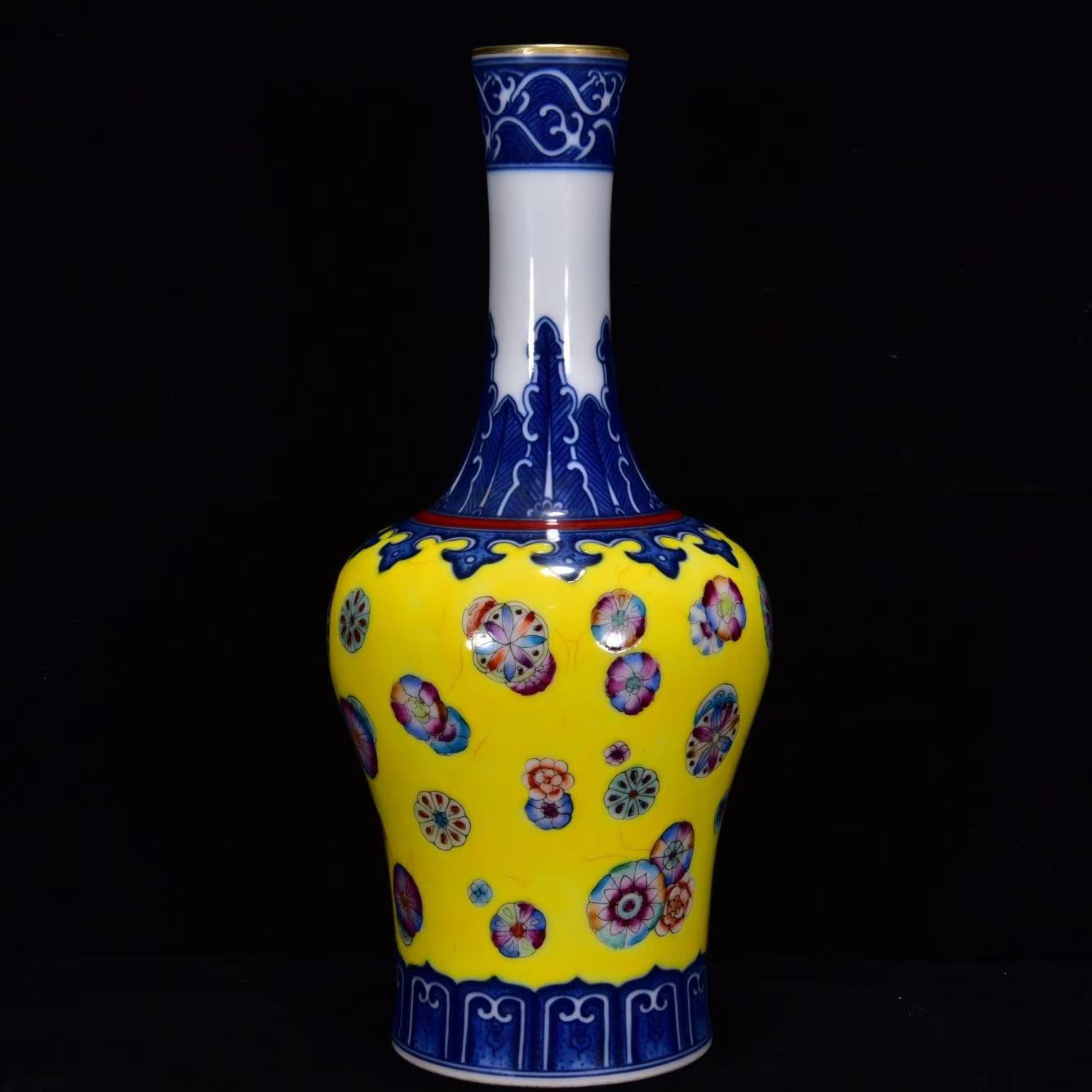 粉彩皮球花陶瓷插花赏瓶中式客厅玄关装饰瓷器摆件方瓶手工大号