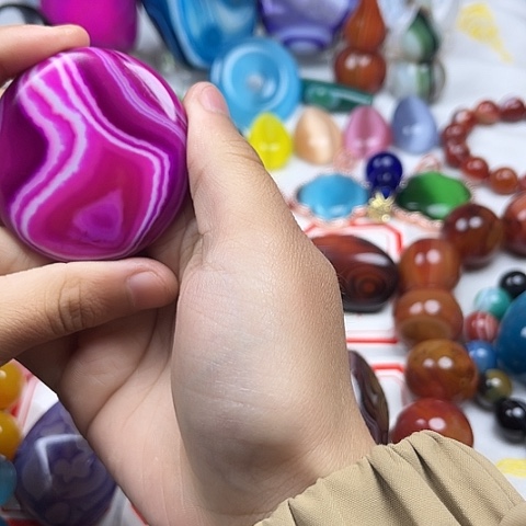 玛瑙/玉髓颈饰未镶嵌