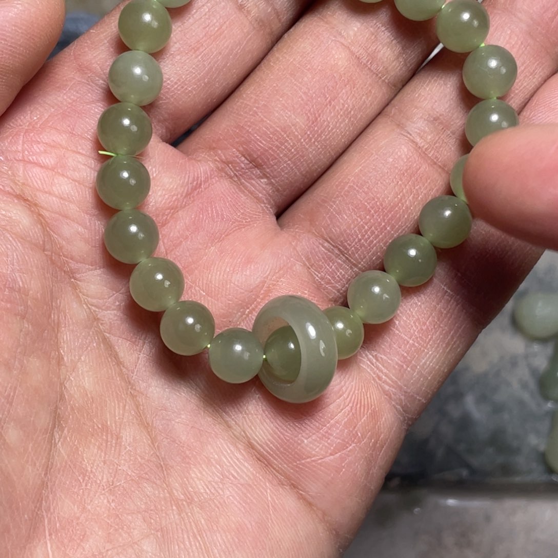 颈饰未镶嵌和田玉夏**荷