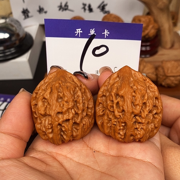 桃核吊坠老树鸡心40有修s