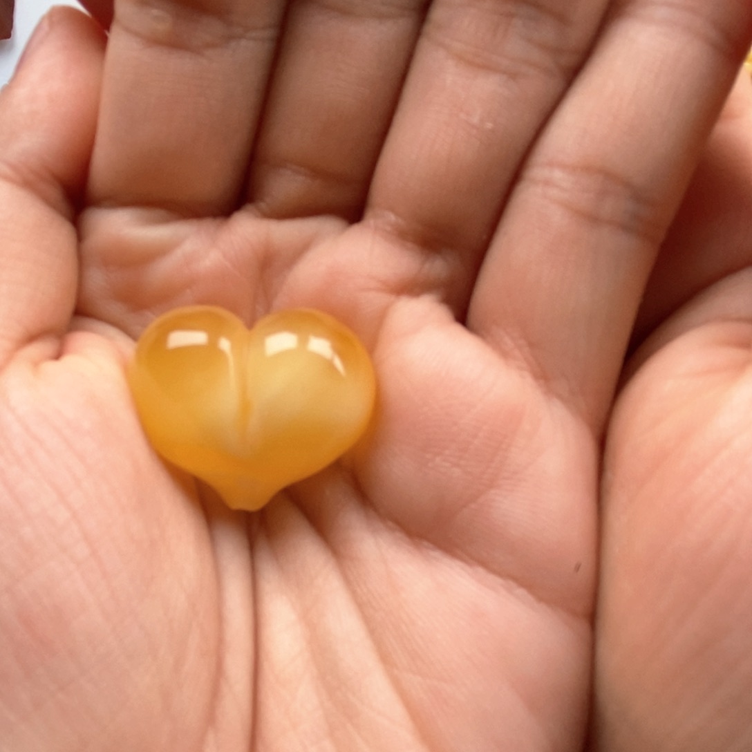 琥珀未镶嵌珠宝奇石蜜蜡屁桃