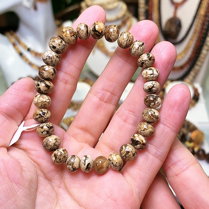 琥珀裸石未镶嵌抚顺琥珀