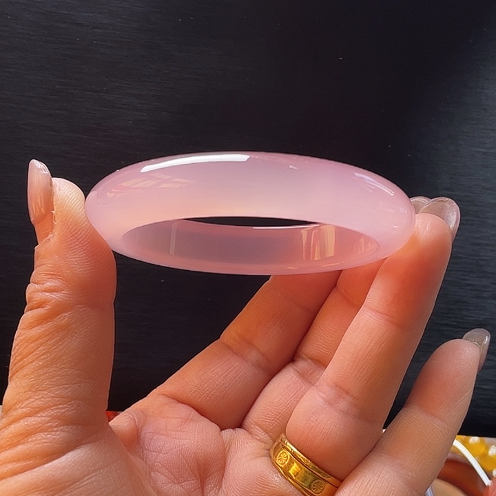 玛瑙/玉髓未镶嵌手镯54.7