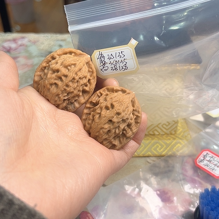 文玩核桃把件非嫁接北京
