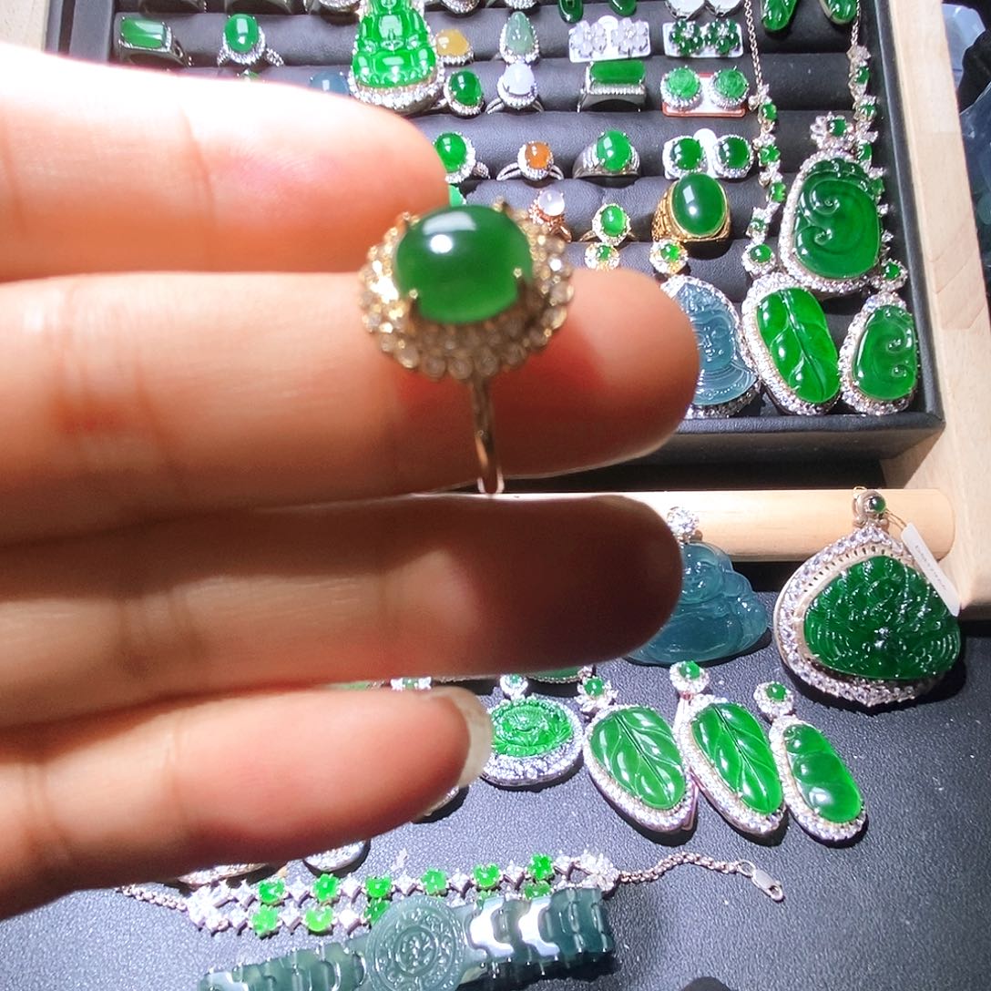 未镶嵌戒指翡翠10