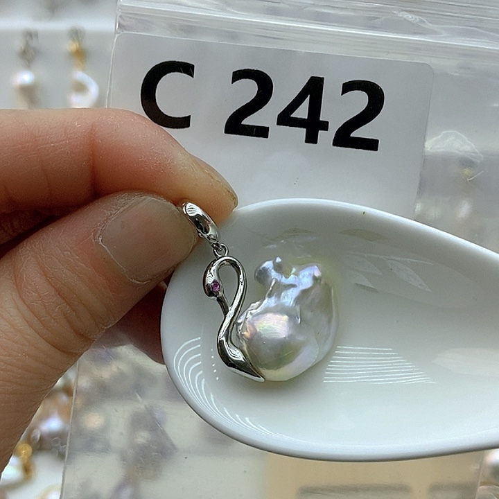 淡水珍珠颈饰未镶嵌