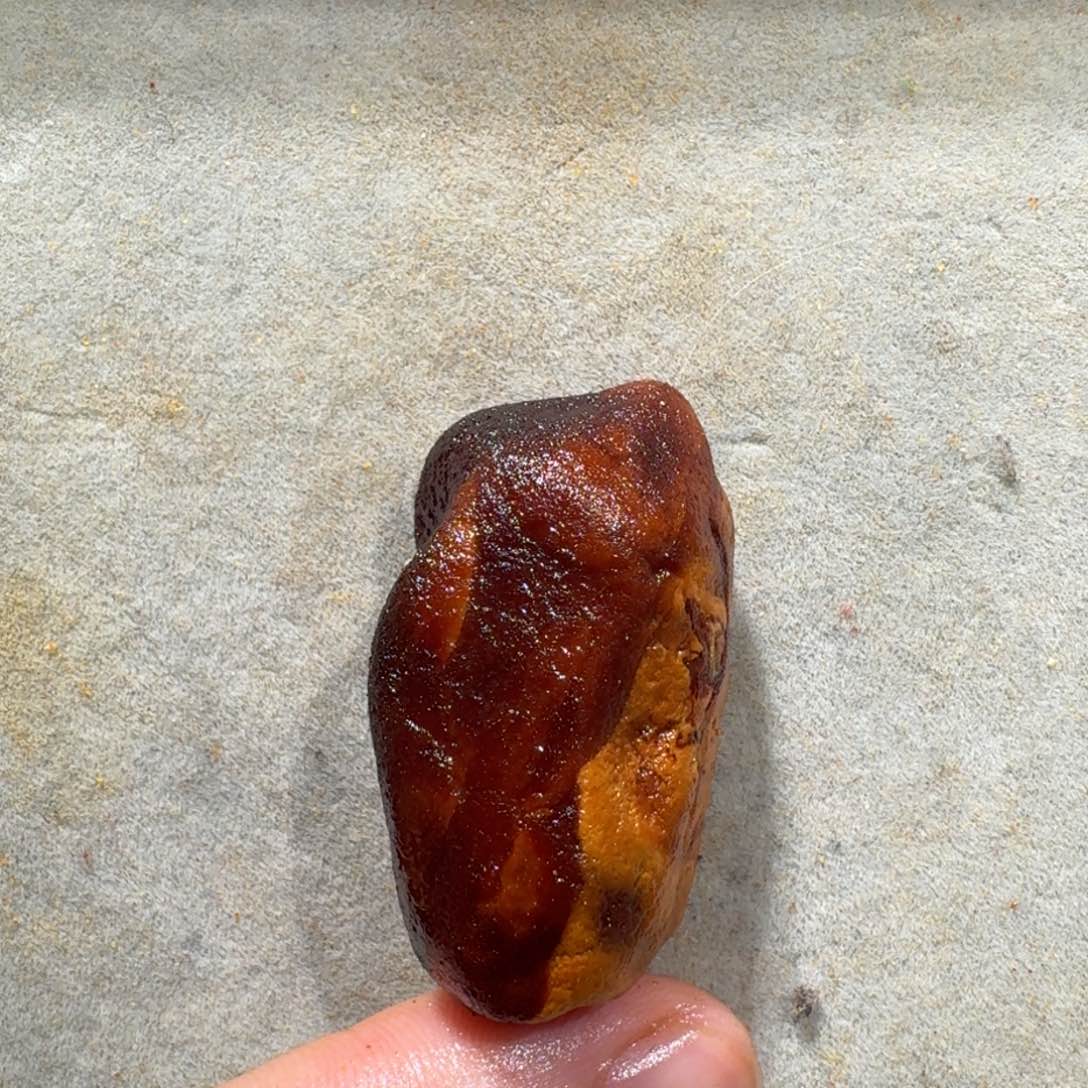 未镶嵌定制琥珀定制