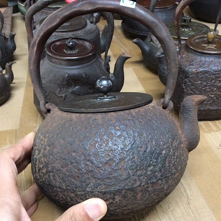 豆荚提梁银摘岩肌壶